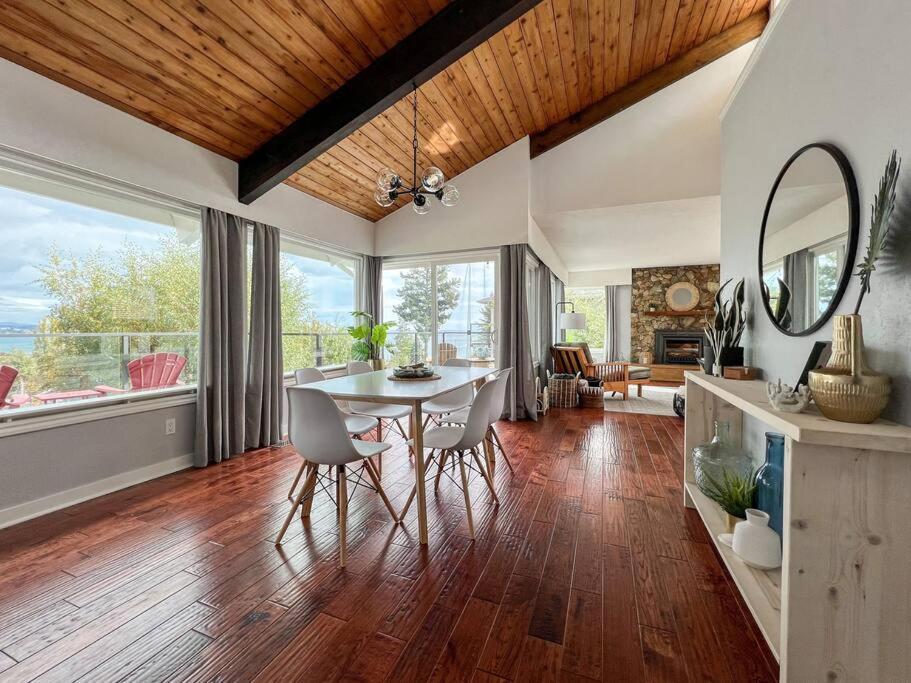 Sunrise Escape - Close To The Beach! Victoria Exterior photo